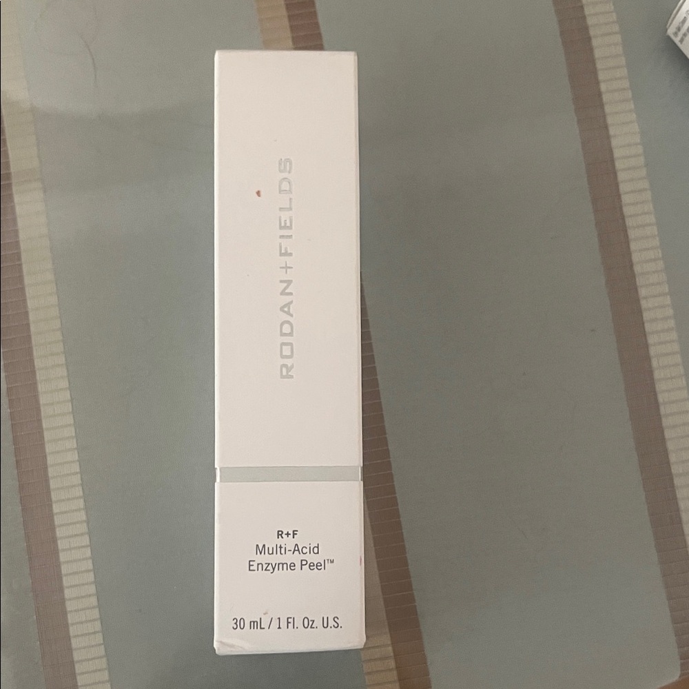 Rodan + Fields Enzyme Peel in White Box